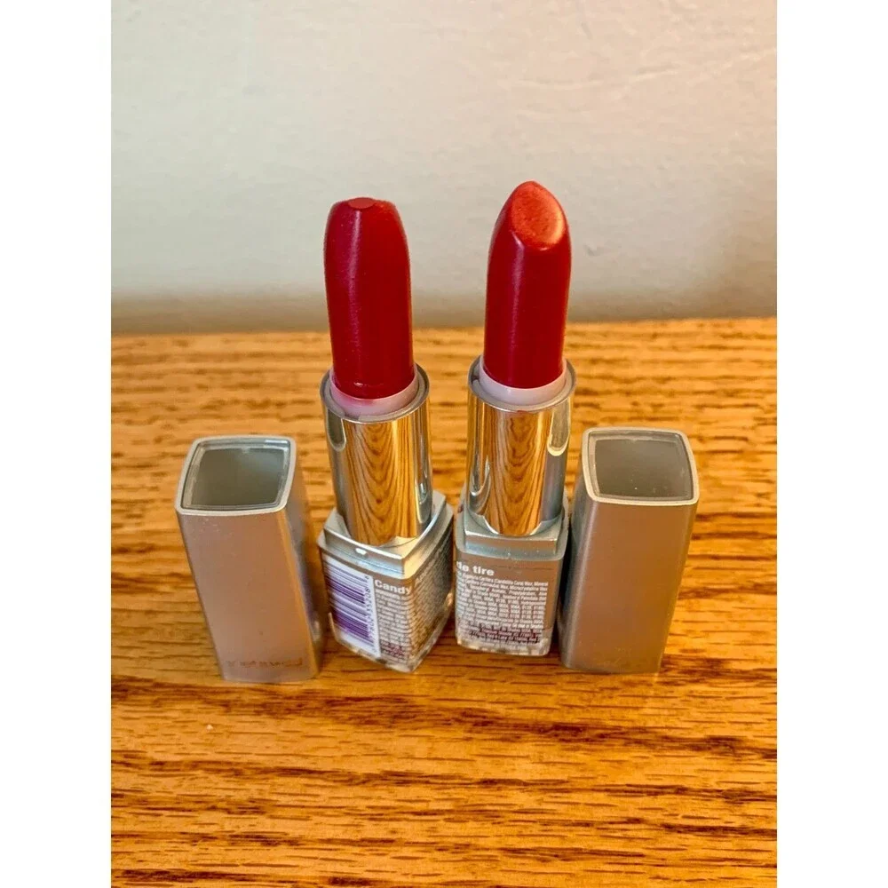 (2) Wet n Wild Mega Colors Lipstick #918B Candy Apple Set Red Rare Silver